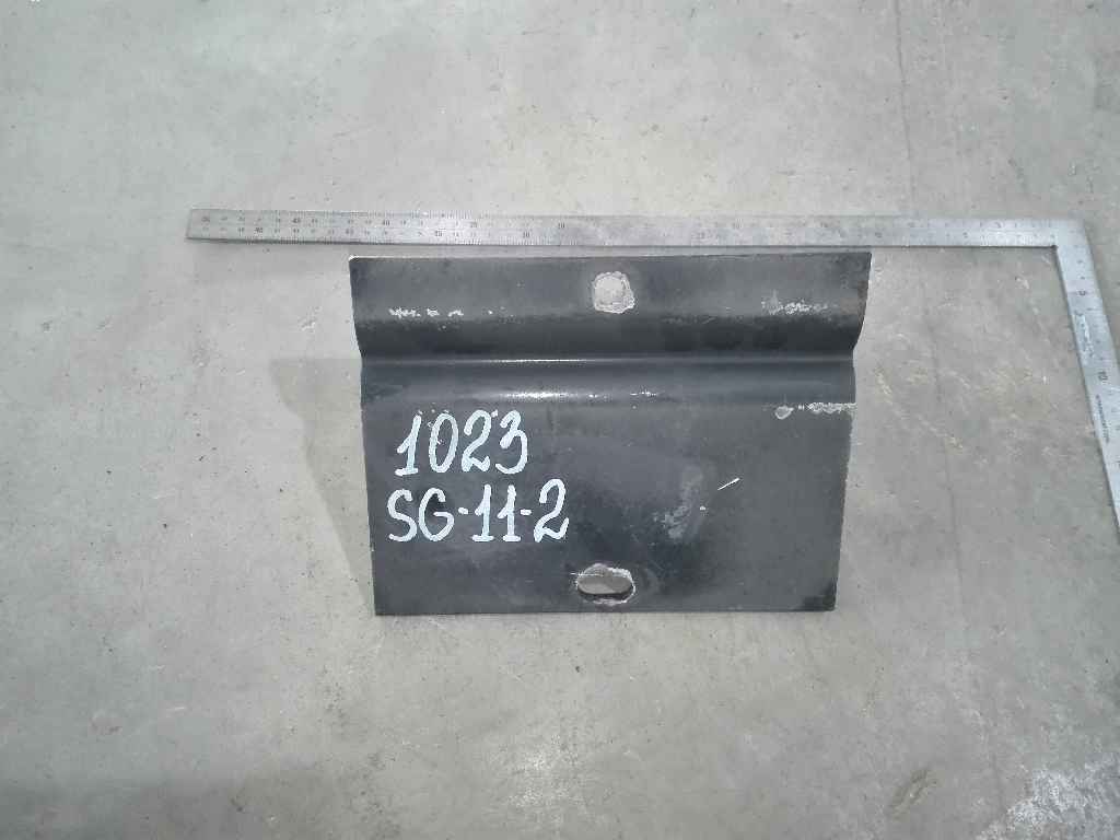 кронштейн задней подушки подвески верхний б/у